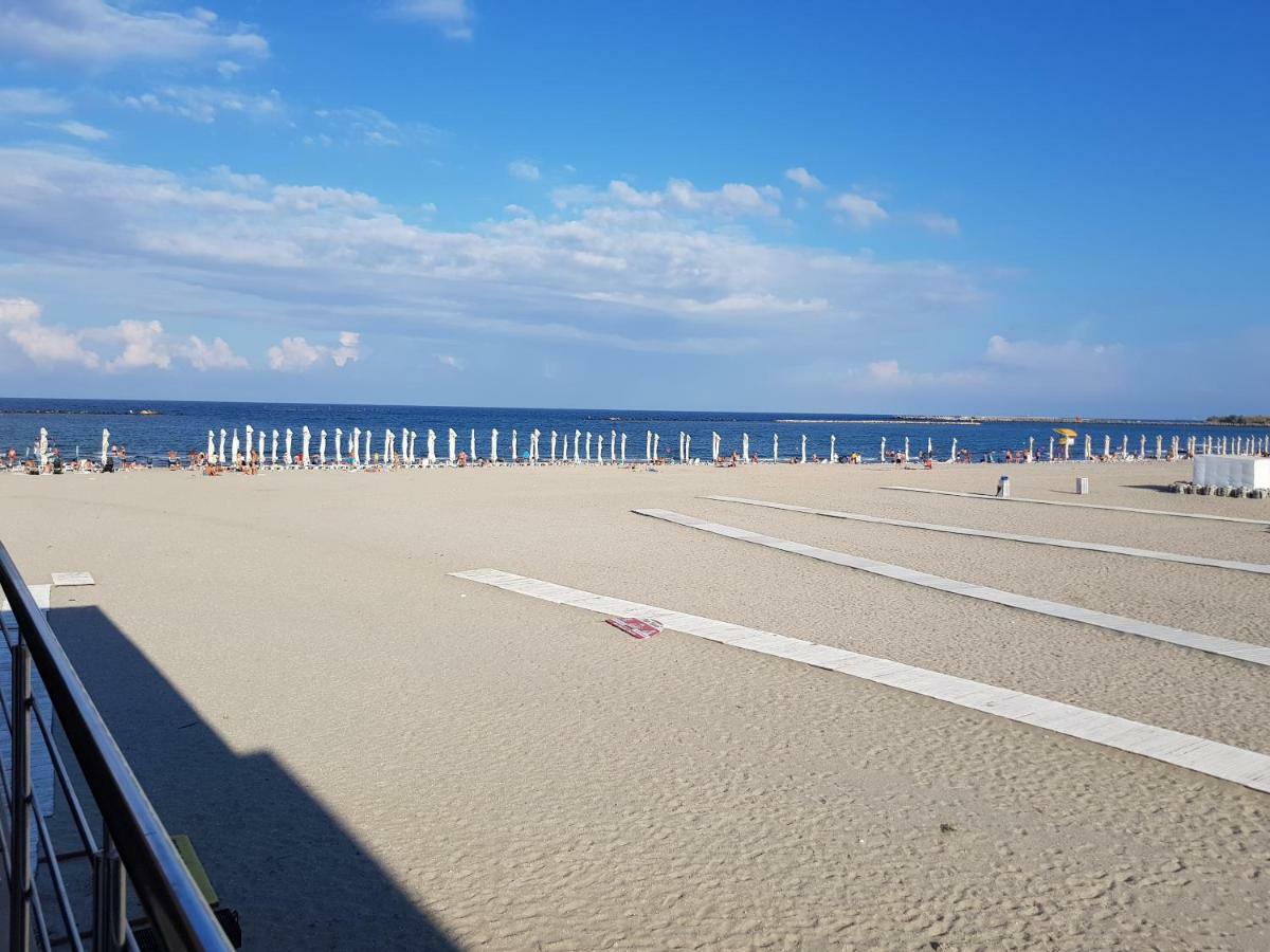 Hotel Solea Beach Mamaia Kültér fotó